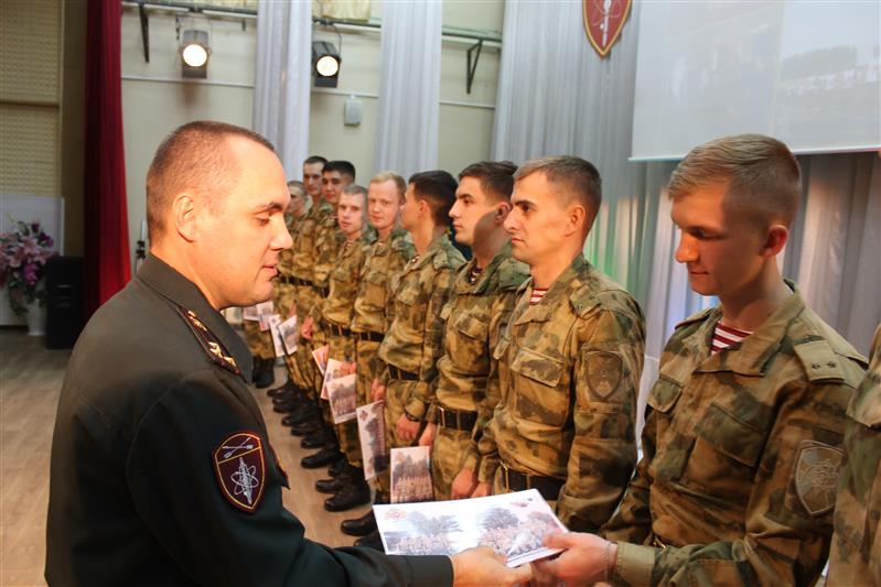 В Сибирском округе Росгвардии прошли учебно-методические сборы выпускников высших военных учебных заведений 2020 года
