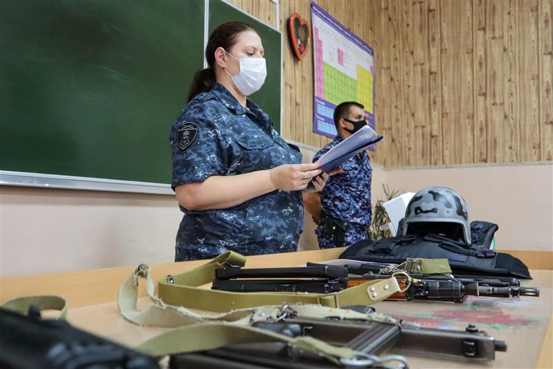 На Ставрополье росгвардейцы провели мероприятия ко Дню солидарности в борьбе с терроризмом