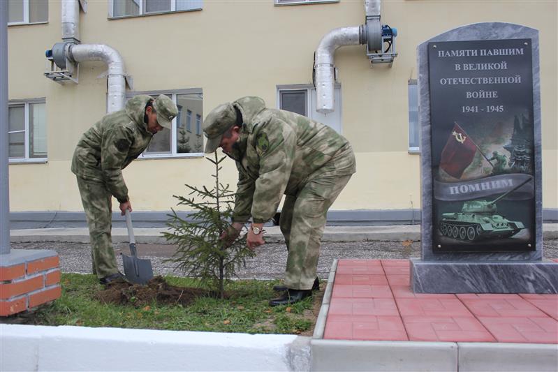 Омский центр подготовки личного состава Росгвардии присоединился к акции «Лес Победы»