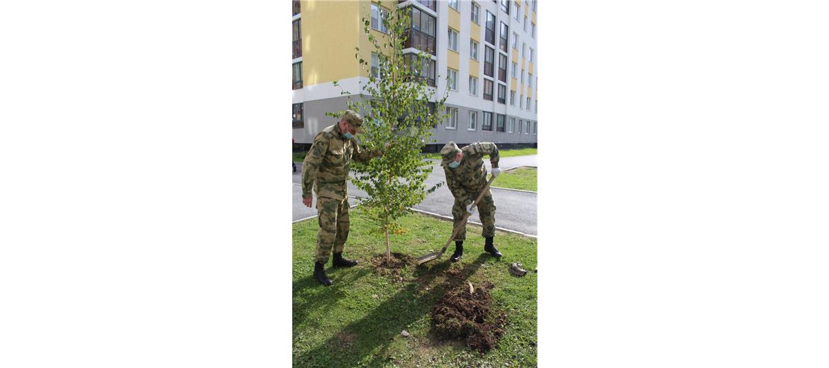 В Уральском округе Росгвардии проходят мероприятия в рамках акции «Лес Победы»
