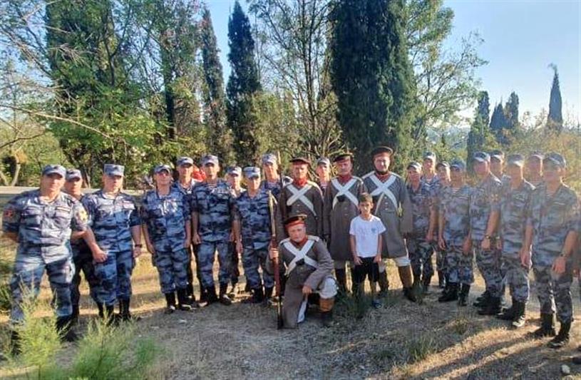    В Севастополе росгвардейцы приняли участие в Международном военно-историческом фестивале