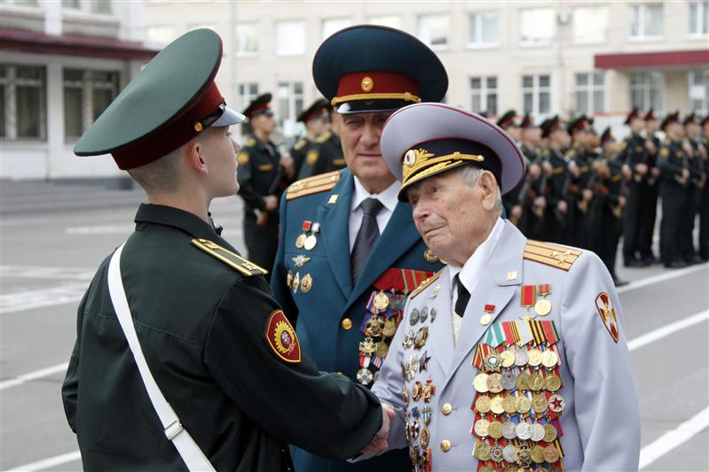 Курсанты Санкт-Петербургского военного института войск национальной гвардии Российской Федерации присягнули на верность Отечеству 