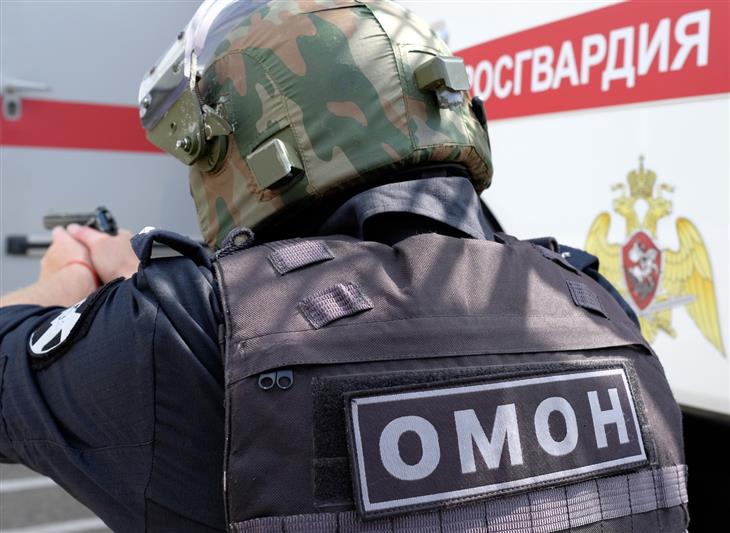 Сотрудники мурманского ОМОН приняли участие в задержании граждан, подозреваемых в наркопреступлениях