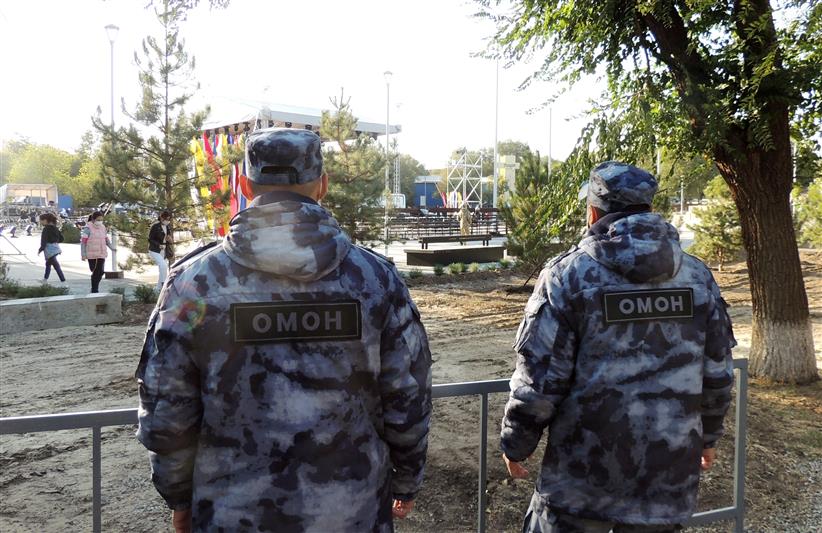    Росгвардия обеспечила правопорядок в период празднования 155-летия Элисты. 