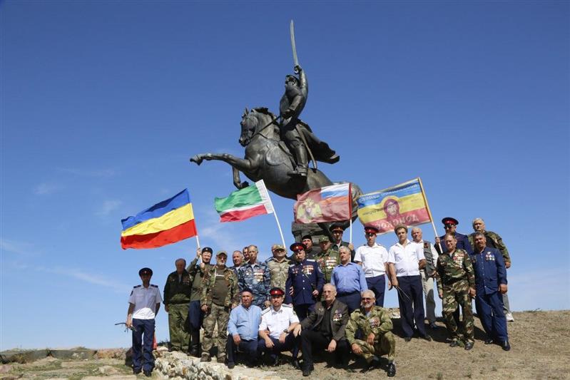 В Чеченской Республике завершился автопробег «От героя к герою» с участием росгвардейцев