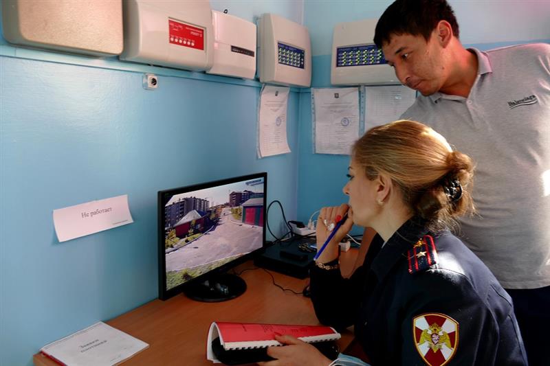 Росгвардия начала комиссионные обследования антитеррористической защищенности образовательных учреждений Тувы