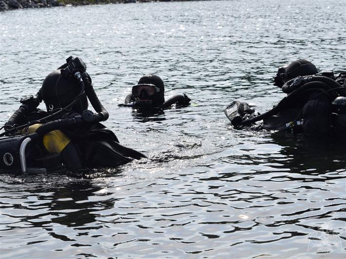 В Иркутской области водолазы СОБР Росгвардии присоединились к поискам пропавшего мальчика