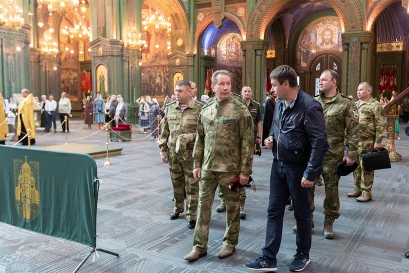 ДИРЕКТОР РОСГВАРДИИ ГЕНЕРАЛ АРМИИ ВИКТОР ЗОЛОТОВ ОЗНАКОМИЛСЯ С НОВЕЙШИМИ ОБРАЗЦАМИ ТЕХНИКИ И ВООРУЖЕНИЯ, ПРЕДНАЗНАЧЕННЫМИ ДЛЯ БОРЬБЫ С ТЕРРОРИЗМОМ