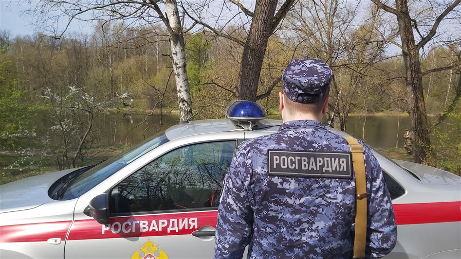 НА СЕВЕРО-ВОСТОКЕ СТОЛИЦЫ СОТРУДНИКИ РОСГВАРДИИ ЗАДЕРЖАЛИ ПОДОЗРЕВАЕМОГО В СБЫТЕ НАРКОТИКОВ