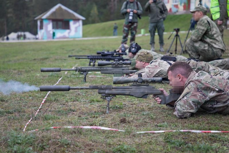 Спецназовцы Росгвардии завоевали призовые места на соревнованиях по стрельбе, посвященных 30-летию отряда «Алмаз» (фото)
