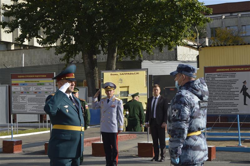 Санкт-петербургский специальный моторизованный полк Росгвардии отмечает годовщину образования
