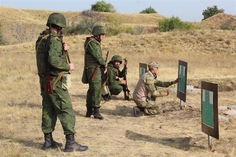 В Южном округе Росгвардии завершился военный сбор с жителями Ростовской области, пребывающими в запасе 