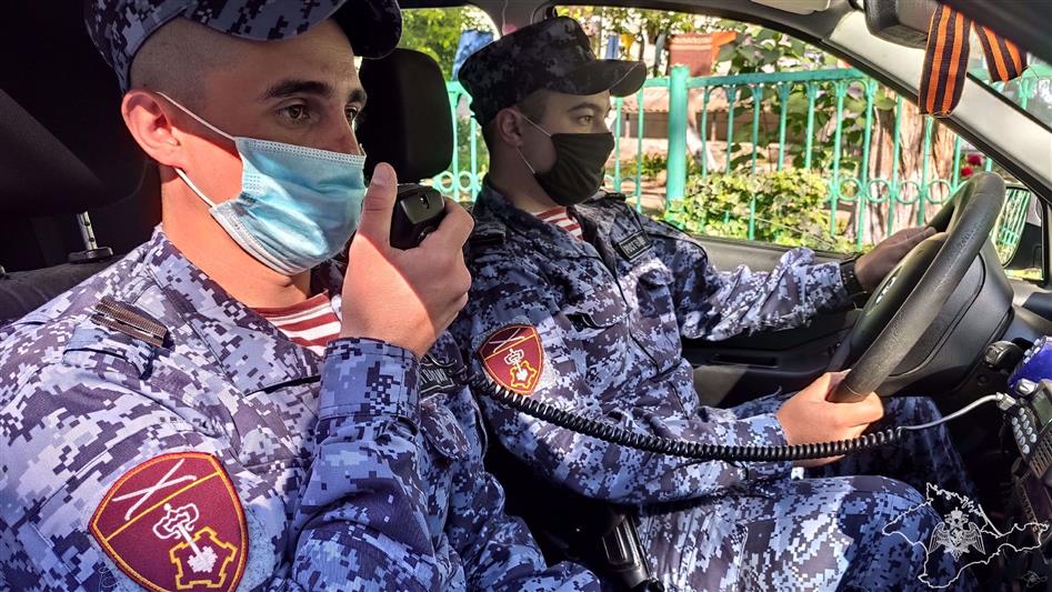 В Севастополе сотрудники Росгвардии оказали помощь мужчине, у которого случился сердечный приступ