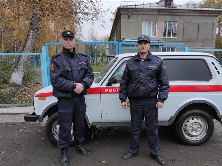 В Кузбассе росгвардейцы помогли кемеровчанке разыскать пропавшего внука 