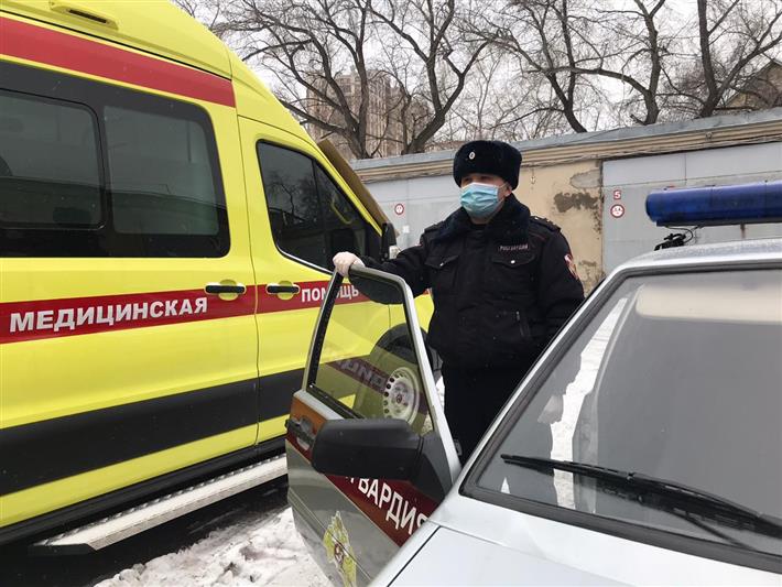 За прошедший год омские бригады медиков более 250 раз обращались за помощью к росгвардейцам 