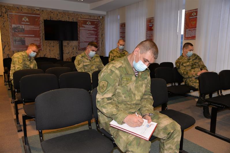 В Югре  Росгвардия проводит мероприятия, приуроченные ко Дню матери