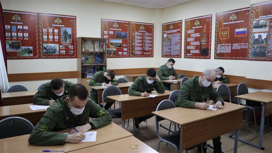 В Красноярске военнослужащие по призыву написали письма своим мамам