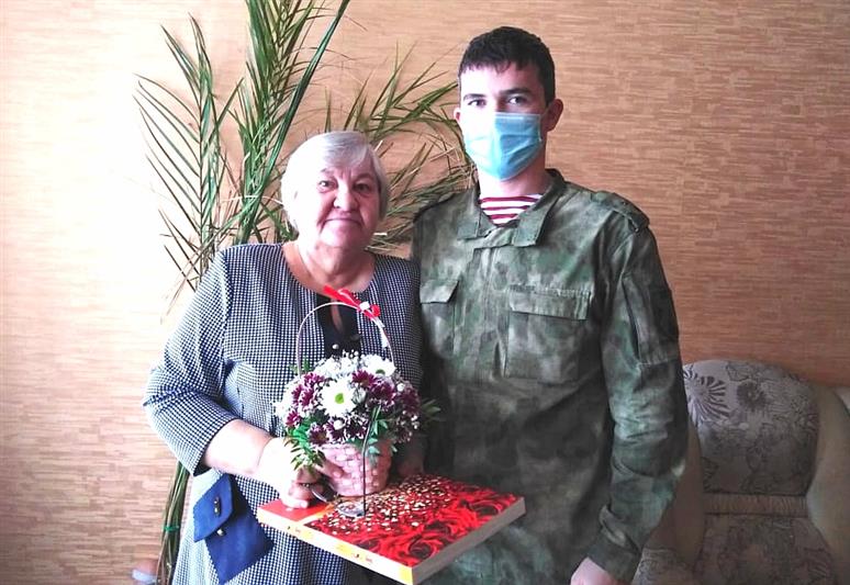 Представители зауральского управления Росгвардии  поздравили матерей погибших воинов правопорядка с наступающим праздником