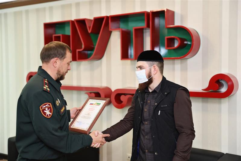 В Северо-Кавказском округе Росгвардии поздравили журналистов региональных телевизионных каналов со Всемирным днем телевидения