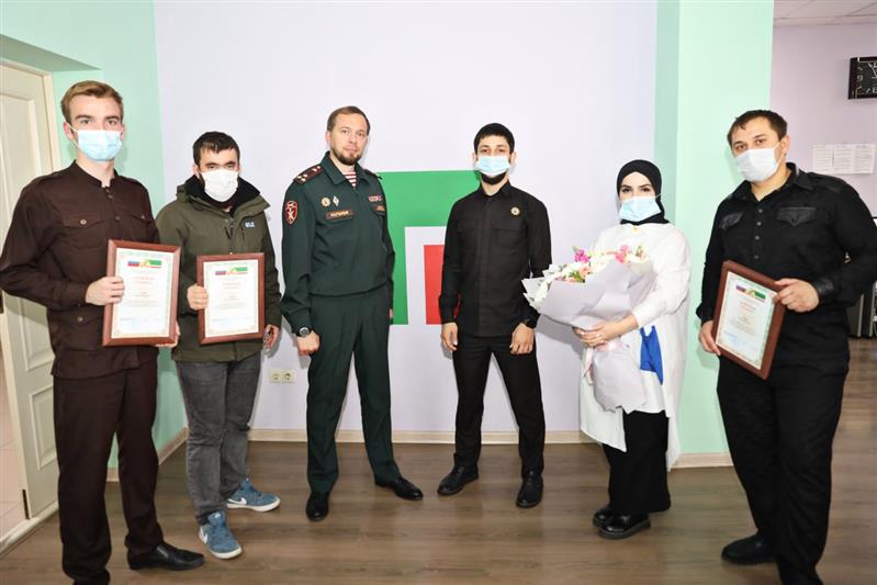 В Северо-Кавказском округе Росгвардии поздравили журналистов региональных телевизионных каналов со Всемирным днем телевидения