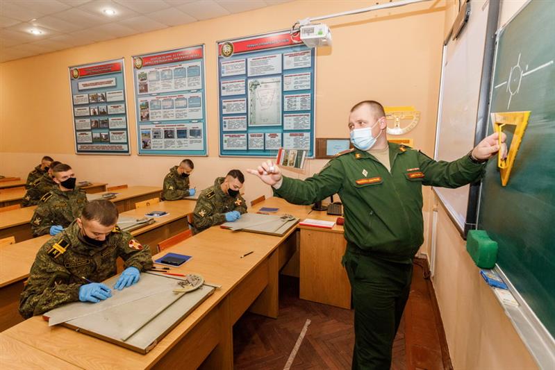 В цель из всех орудий!