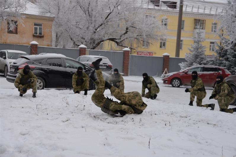 В Уфе росгвардейцы провели благотворительную акцию «Доброе слово детям»