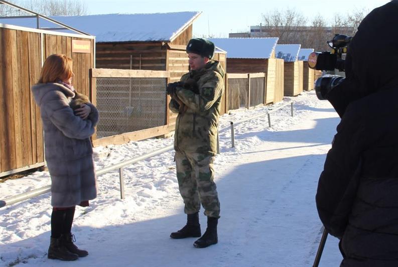 Кинологи Росгвардии стали героями популярной программы тюменского телевидения (видео)