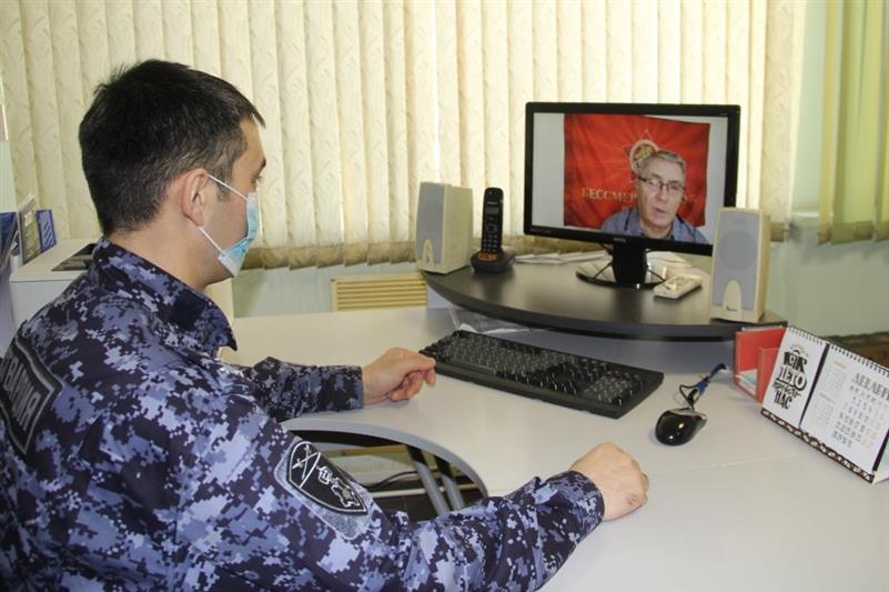Более 300 росгвардейцев из Тюмени стали участниками патриотического проекта «Фронтовая тетрадь»