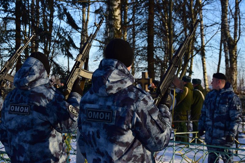 В Костроме росгвардейцы простились с ветераном Великой Отечественной войны Евгением Шутовым