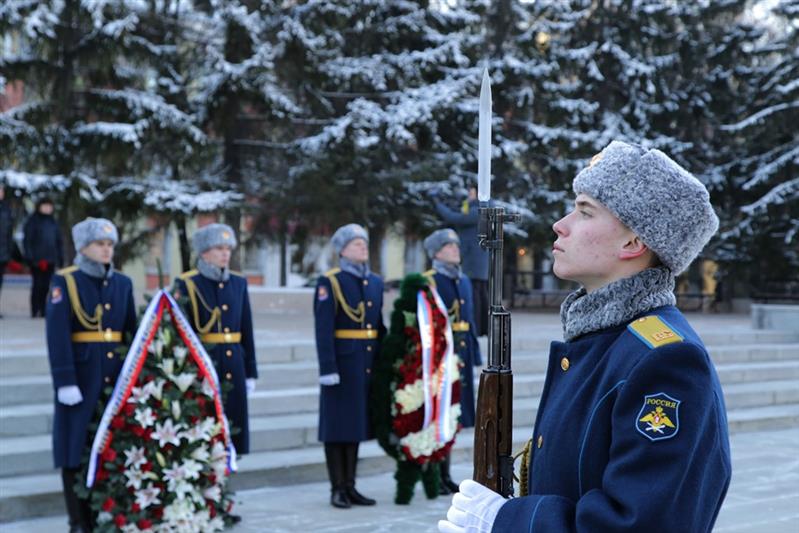 На Южном Урале Росгвардия  принимает участие в памятных мероприятиях ко Дню Неизвестного солдата