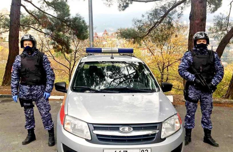 В Ялте сотрудники Росгвардии задержали нетрезвого водителя