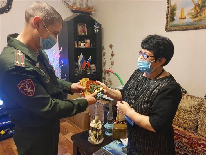 Офицеры югорского управления Росгвардии почтили память павших воинов правопорядка 