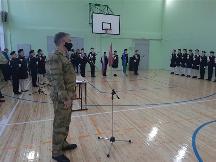 Заместитель начальника Управления Росгвардии по Республике Коми принял участие в церемонии принятия присяги кадетами подшефной школы