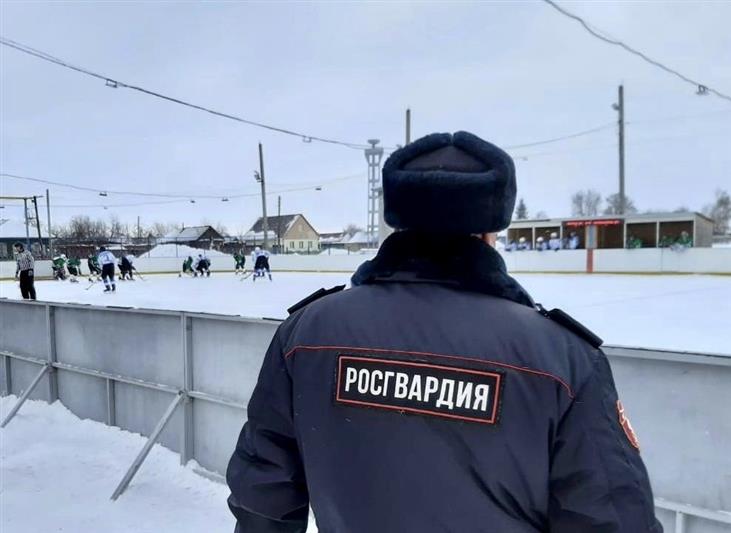 Общественный порядок в период проведения праздника Севера в Омской области обеспечивают сотрудники Росгвардии 