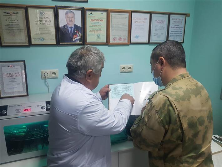 Росгвардейцы Дагестана почтили память жертв кизлярских и первомайских событий 1996 года