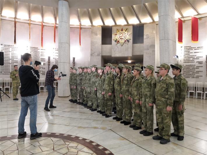 Росгвардия организовала экскурсию по музею-панораме «Сталинградская битва» для учеников ведомственного класса