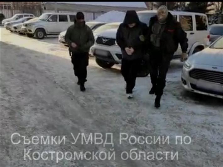 В Костроме при участии СОБР Росгвардии задержан подозреваемый в совершении тяжких преступлений 