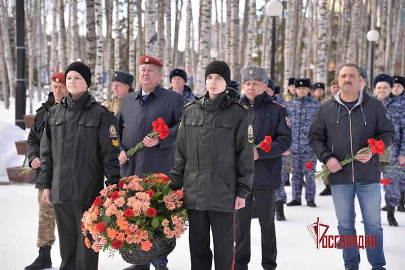 В Тюмени и Югре состоялись памятные мероприятия, посвященные Дню войск национальной гвардии 
