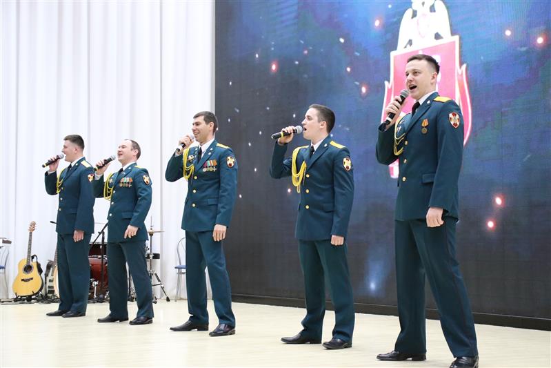 Ансамбль песни и пляски Северо-Кавказского округа Росгвардии с аншлагом выступил в Нальчике