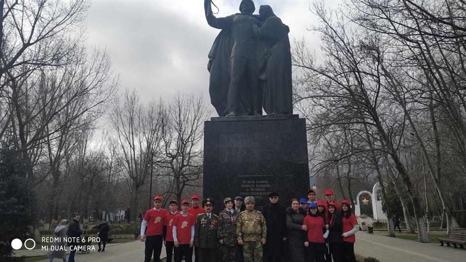 Ветеран Росгвардии принял участие во всероссийской акции «Сад памяти» в Дагестане