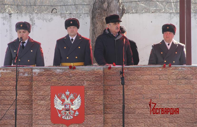 В кинологическом центре Уральского округа Росгвардии торжественно открыт мемориальный постамент павшим воинам 