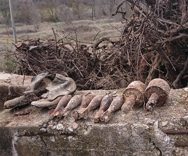 В Севастополе взрывотехники ОМОН Росгвардии обследовали боеприпасы времен Великой Отечественной войны