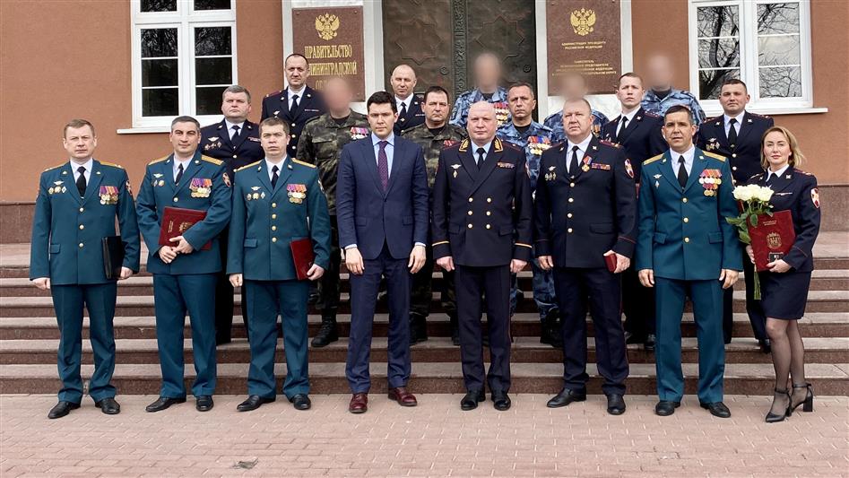 Губернатор Калининградской области наградил сотрудников и военнослужащих Росгвардии
