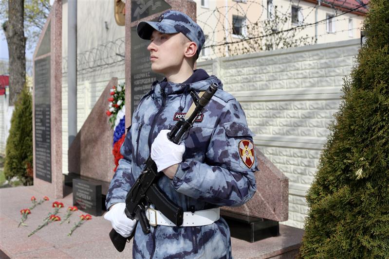 Калининградский специальный моторизованный полк Росгвардии отметил годовщину образования