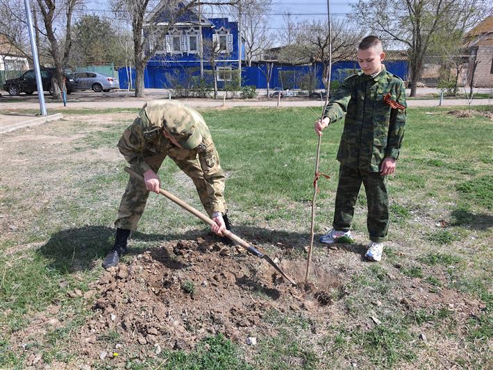 Военнослужащие Росгвардии  в Астрахани присоединились к патриотической акции, приуроченной к 76-летию Победы в Великой Отечественной войне