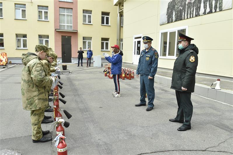 Занятия по пожарной безопасности в Московском президентском кадетском училище имени М.А.Шолохова войск национальной гвардии Российской Федерации