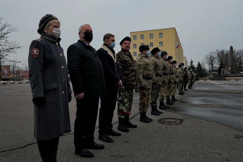 В бригаде оперативного назначения Центрального округа Росгвардии прошел День памяти военнослужащих, погибших при исполнении воинского долга