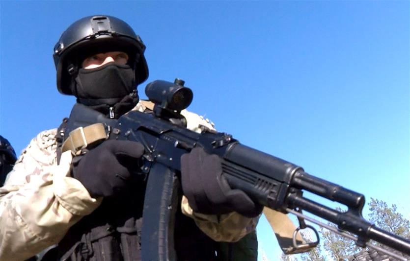 При участии СОБР Росгвардии в Волгограде задержан местный житель, подозреваемый в занятии высшего положения в преступной иерархии
