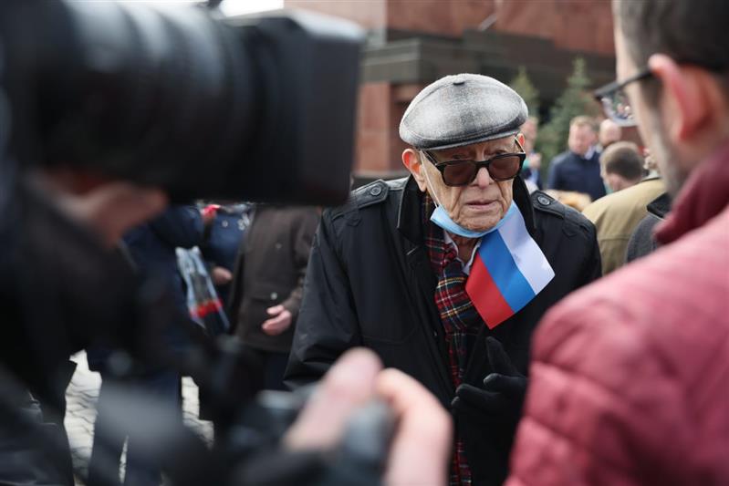При поддержке Росгвардии состоялась встреча ветеранов Второй мировой войны из России, Франции и США