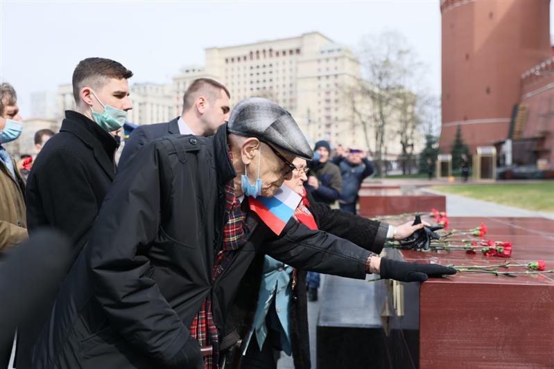 При поддержке Росгвардии состоялась встреча ветеранов Второй мировой войны из России, Франции и США